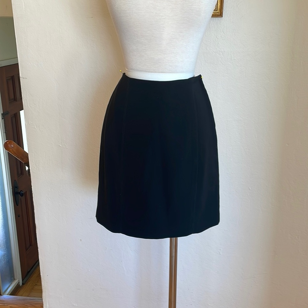 Bebe skirt